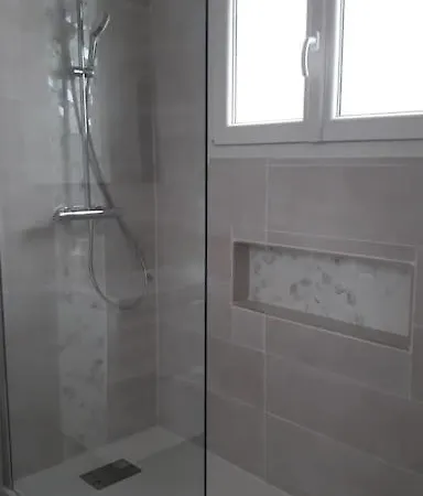 Lou Mazet - Piscine Privée Saint-Raphaël